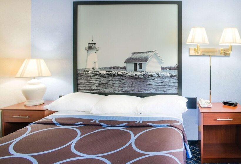 فندق على الطريق Super 8 By Wyndham Massena Ny