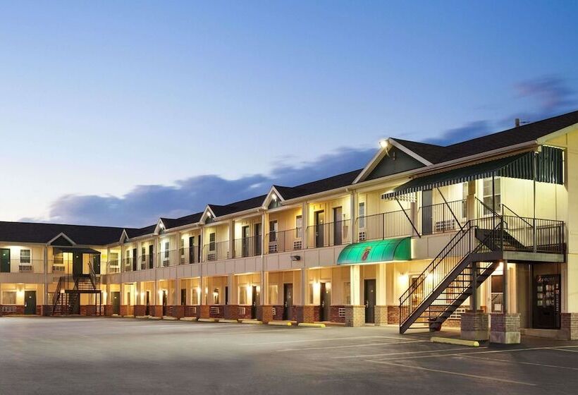 فندق على الطريق Super 8 By Wyndham Mifflinville Near Bloomsburg