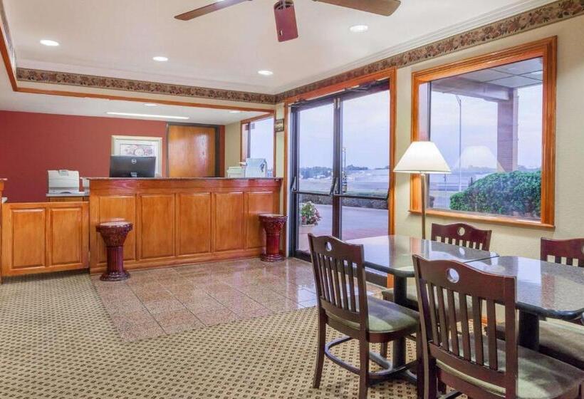 모텔 Super 8 By Wyndham Mount Vernon