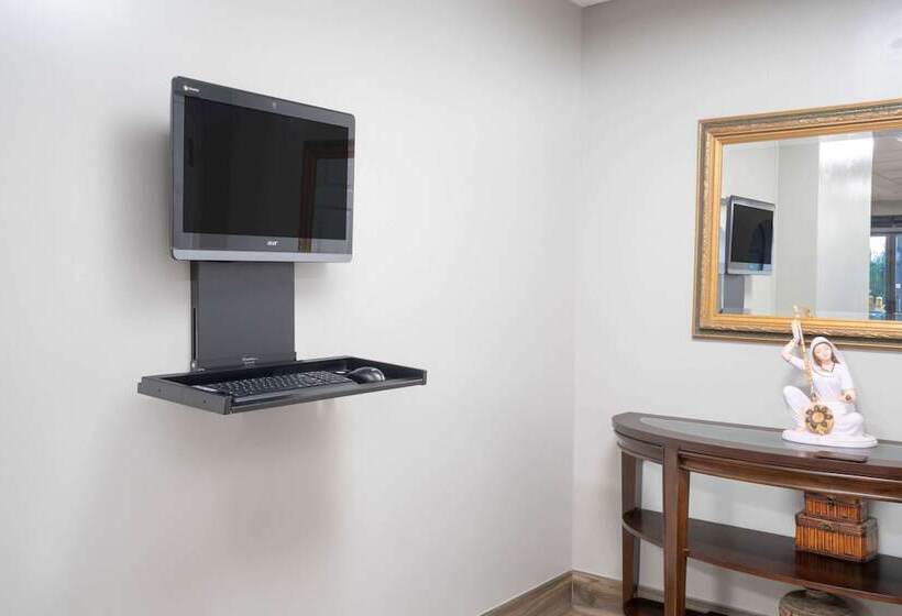 모텔 Super 8 By Wyndham Murfreesboro