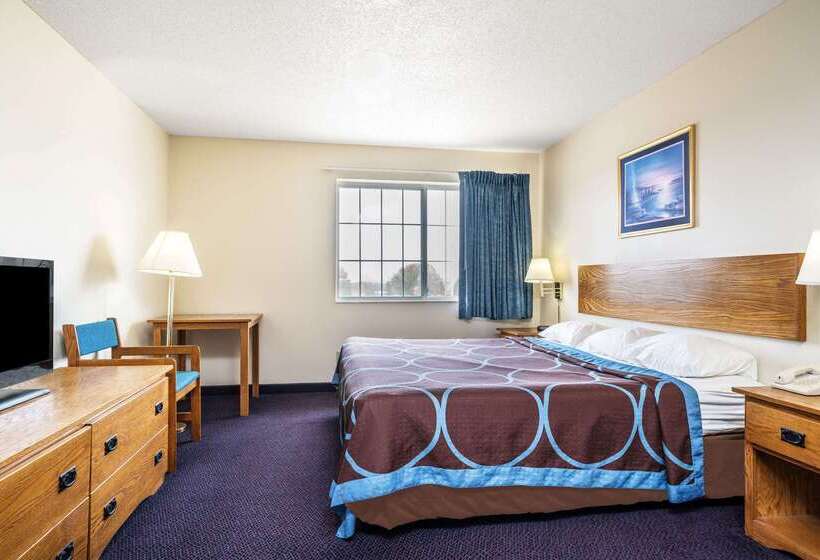 فندق على الطريق Super 8 By Wyndham Neillsville Wi