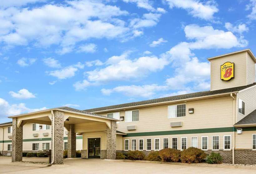 فندق على الطريق Super 8 By Wyndham Neillsville Wi