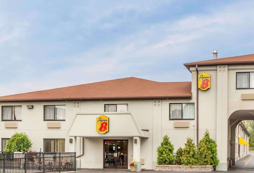 汽车旅馆  Super 8 By Wyndham Niagara Falls