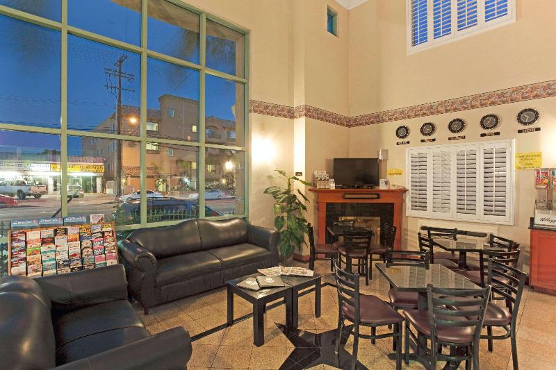 Мотель Super 8 By Wyndham North Hollywood