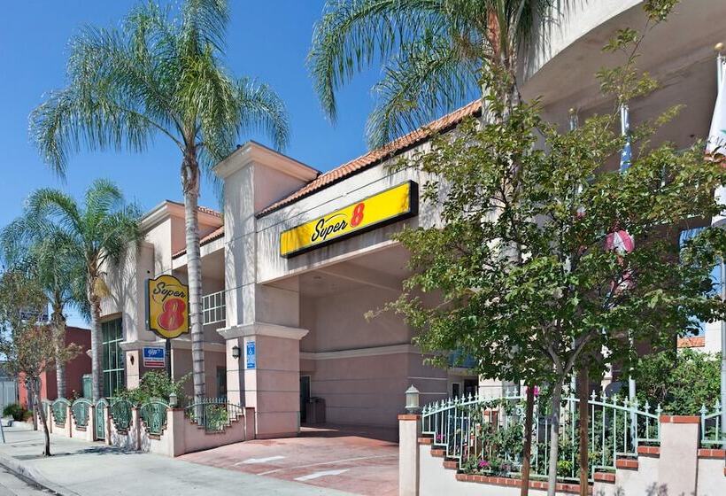 Мотель Super 8 By Wyndham North Hollywood