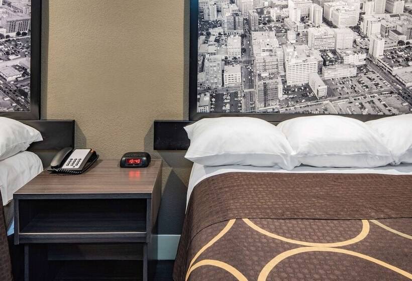 Мотель Super 8 By Wyndham North Hollywood