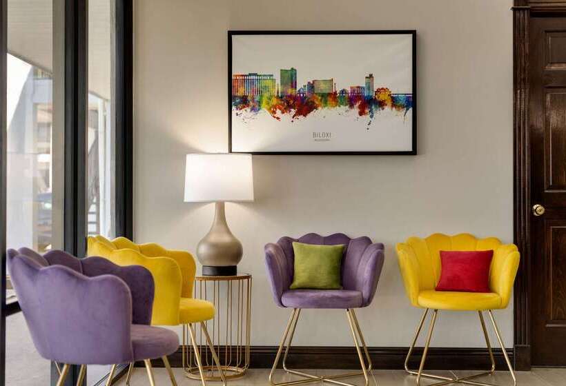 فندق على الطريق Super 8 By Wyndham Ocean Springs Biloxi