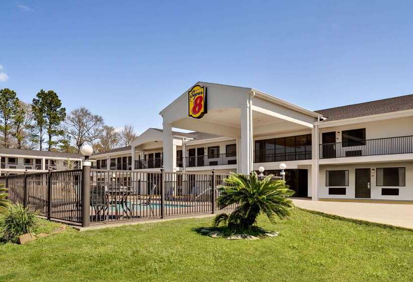 فندق على الطريق Super 8 By Wyndham Ocean Springs Biloxi