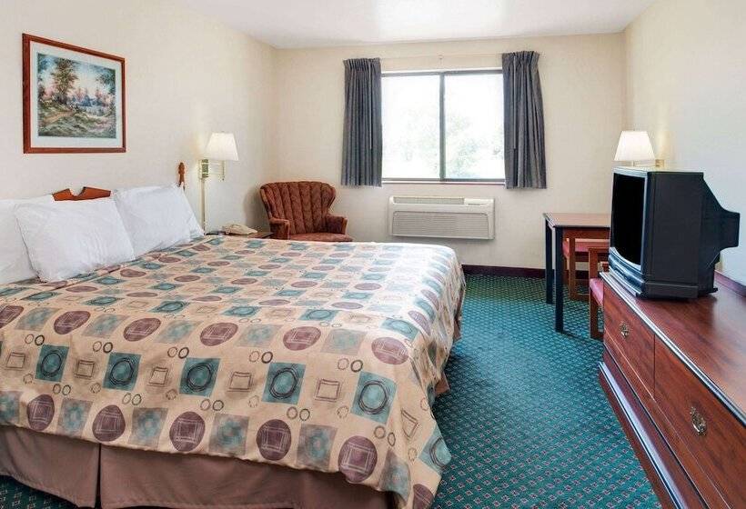 فندق على الطريق Super 8 By Wyndham Omaha Eppley Airport/carter Lake