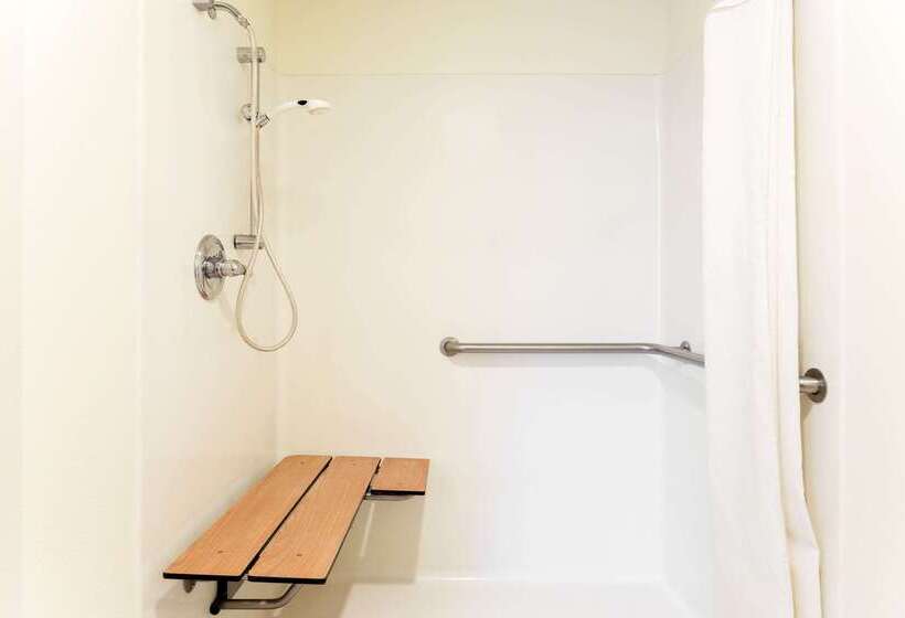 فندق على الطريق Super 8 By Wyndham Osage