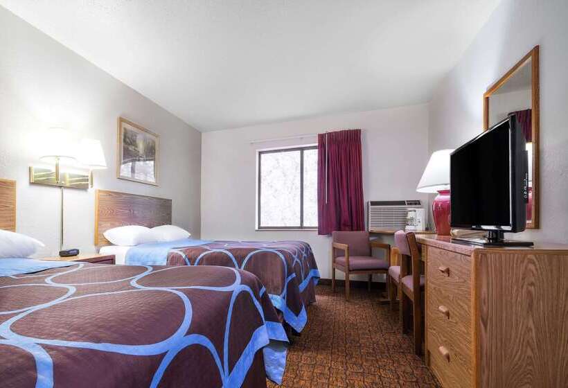 فندق على الطريق Super 8 By Wyndham Park Rapids