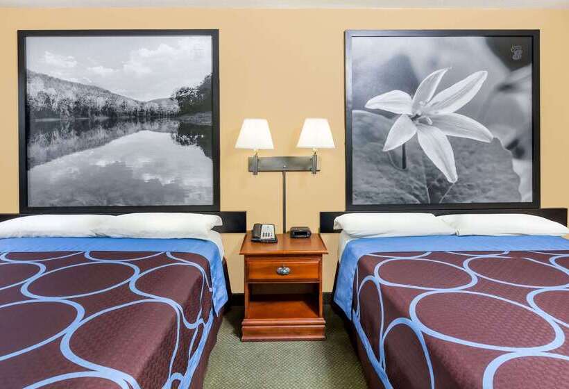 فندق على الطريق Super 8 By Wyndham Pine Bluff