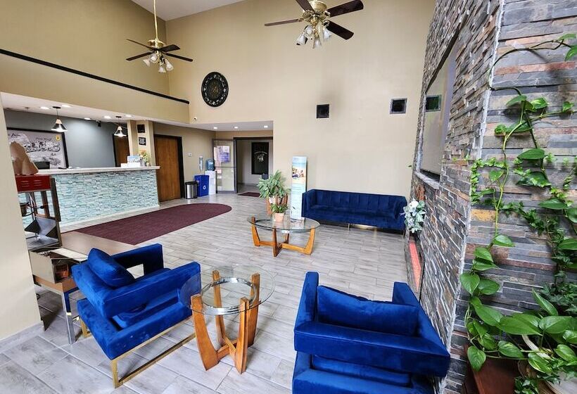 فندق على الطريق Super 8 By Wyndham Pine Bluff