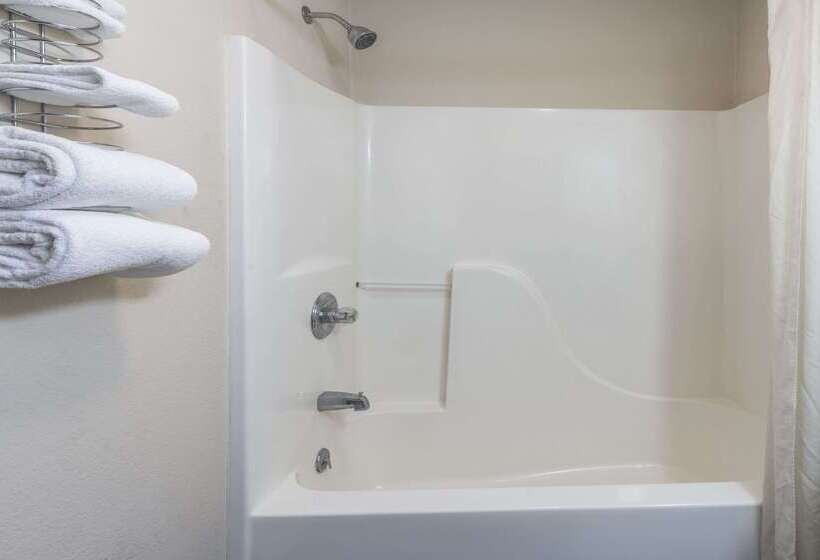 فندق على الطريق Super 8 By Wyndham Potosi