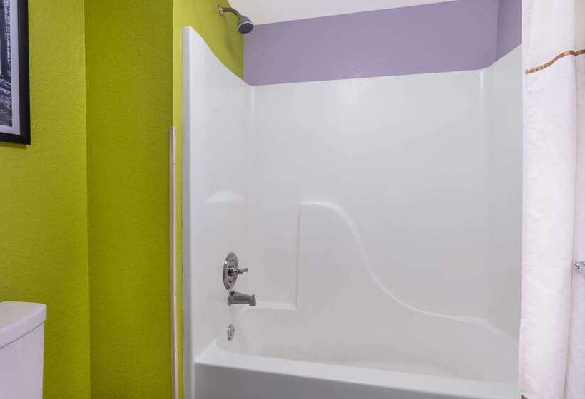 汽车旅馆 Super 8 By Wyndham Prattville Montgomery