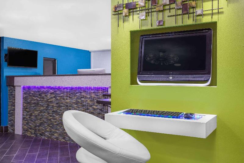 汽车旅馆 Super 8 By Wyndham Prattville Montgomery