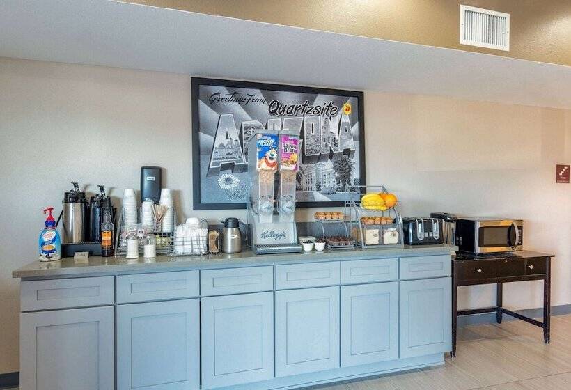 モーテル Super 8 By Wyndham Quartzsite Az