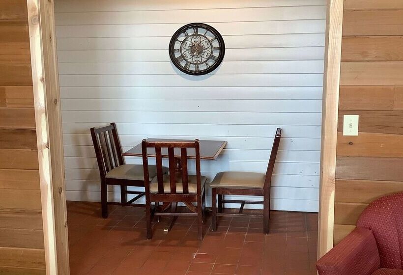 モーテル Super 8 By Wyndham Queensbury Glen Falls, Lake George Area