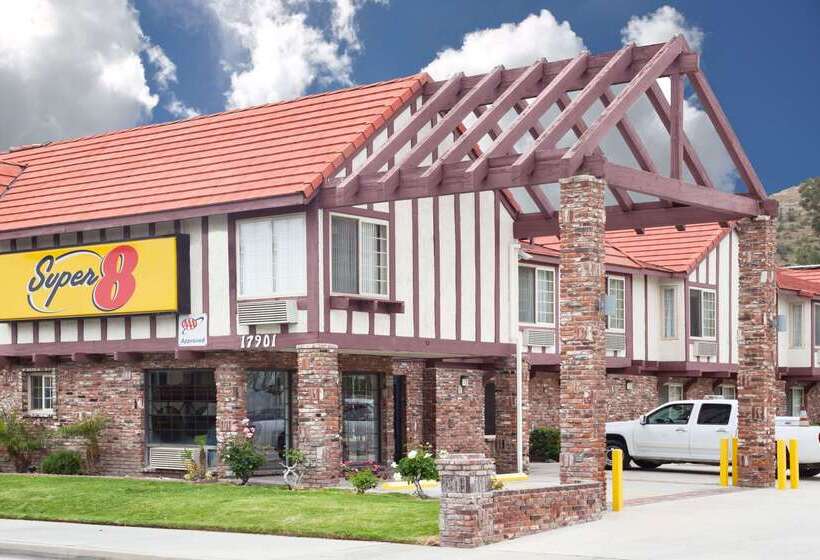 فندق على الطريق Super 8 By Wyndham Santa Clarita/valencia