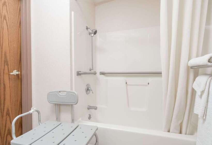 Мотель Super 8 By Wyndham Sheldon