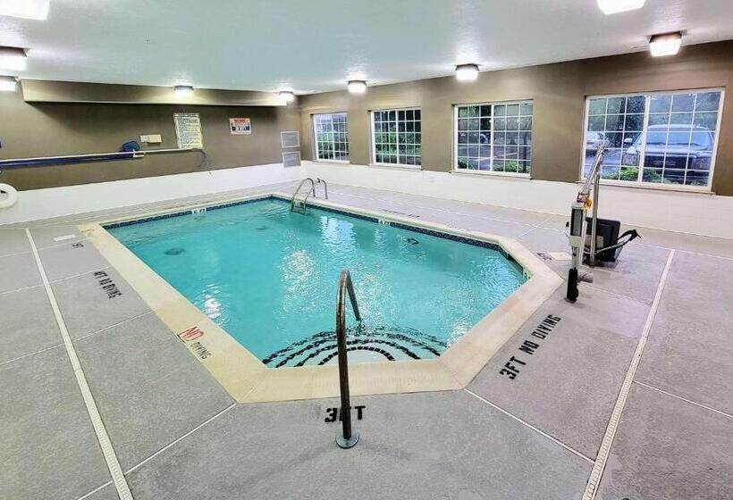 מוטל Super 8 By Wyndham Smithfield Selma