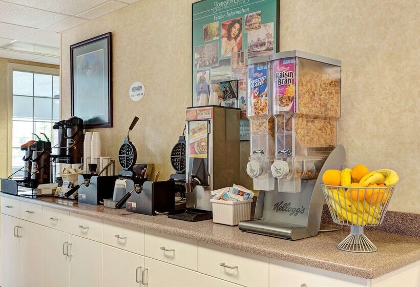 모텔 Super 8 By Wyndham Smithfield Selma