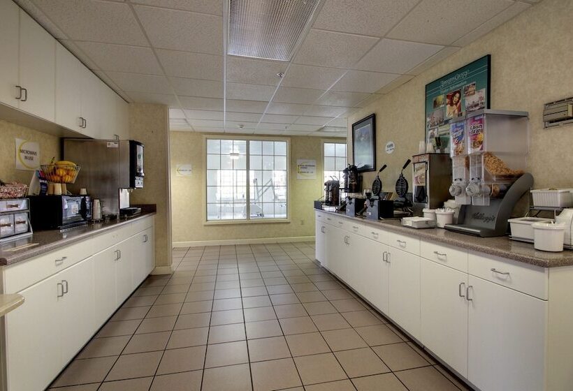 모텔 Super 8 By Wyndham Smithfield Selma