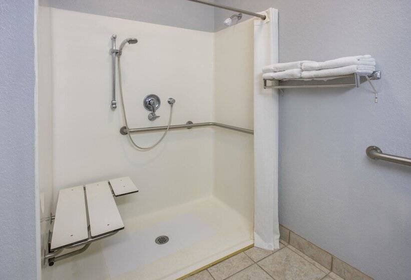 فندق على الطريق Super 8 By Wyndham Sweet Springs