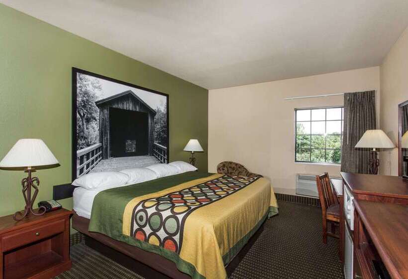 فندق على الطريق Super 8 By Wyndham Troy