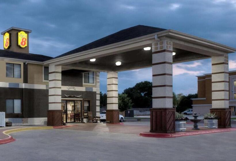 汽车旅馆 Super 8 By Wyndham Victoria/north/mall Area