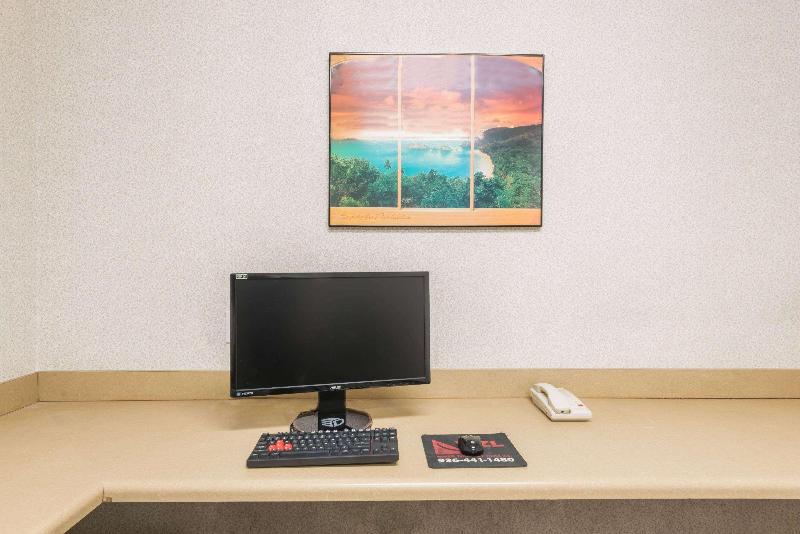 Мотель Super 8 By Wyndham Weatherford