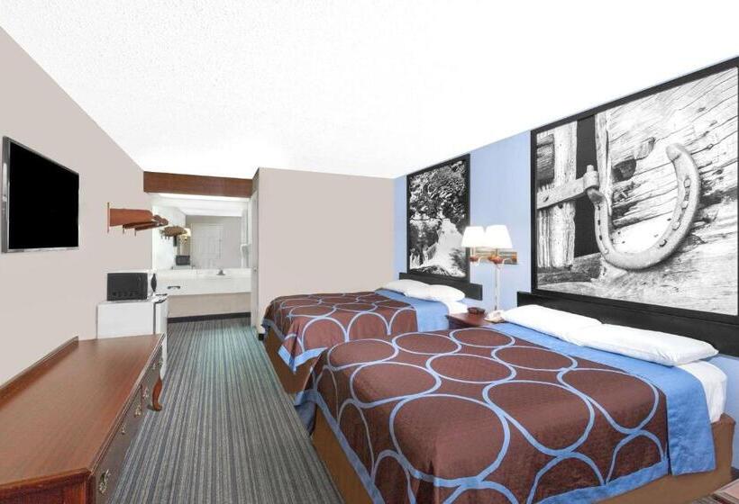 فندق على الطريق Super 8 By Wyndham Whiteville