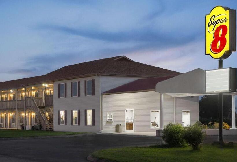 فندق على الطريق Super 8 By Wyndham Whiteville