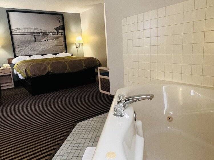 모텔 Super 8 By Wyndham Humboldt