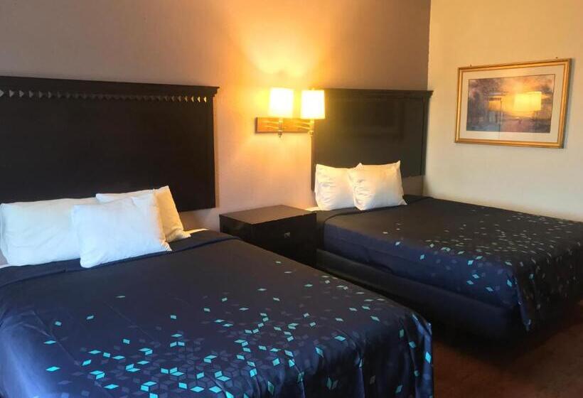 汽车旅馆 Pier Inn