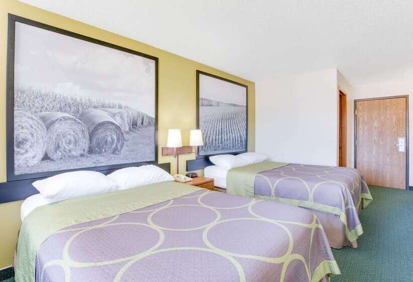 모텔 Super 8 By Wyndham Oelwein