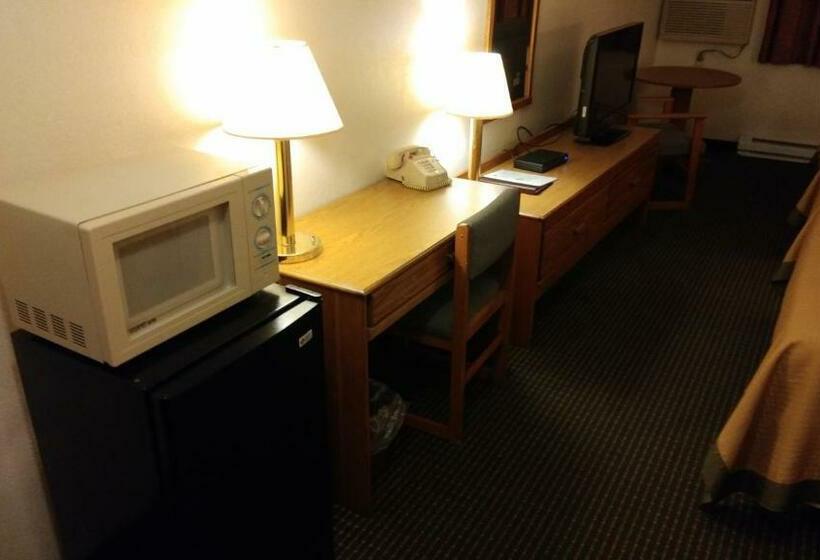 מוטל Wautoma Inn