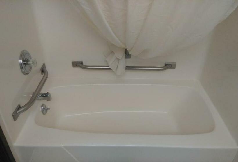 Мотель Wautoma Inn