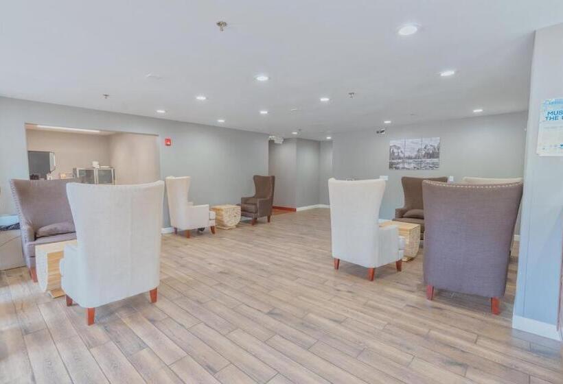 فندق على الطريق The Monarch Inn