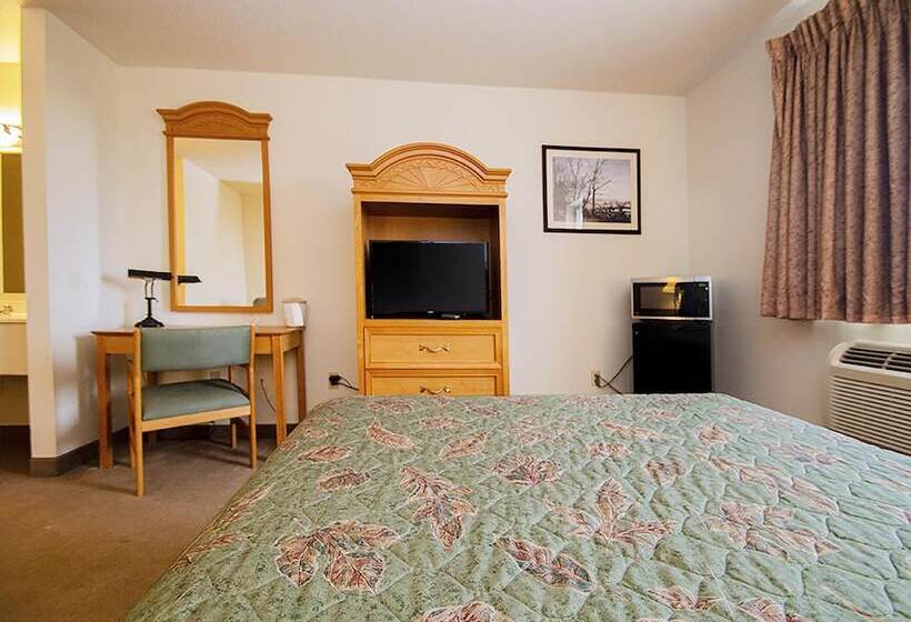 모텔 Urbana Inn & Suites