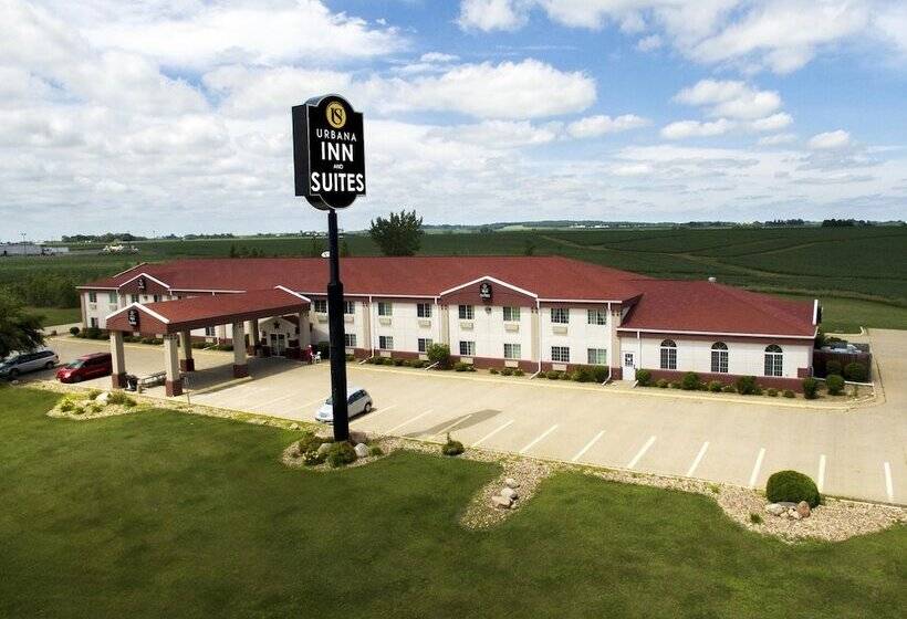 모텔 Urbana Inn & Suites