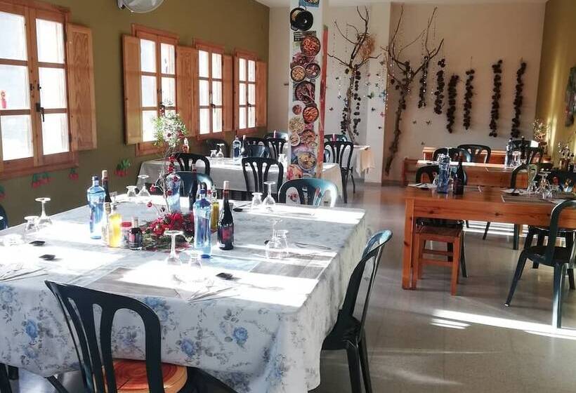 Alberg Dels Ports   Hostel