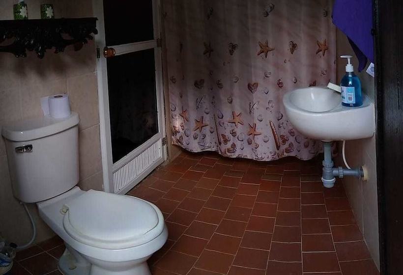 호스텔 Hostal Villa Juliana