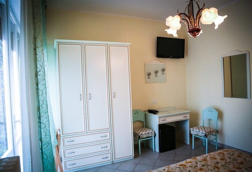 Ausonia Hotel Ristorante