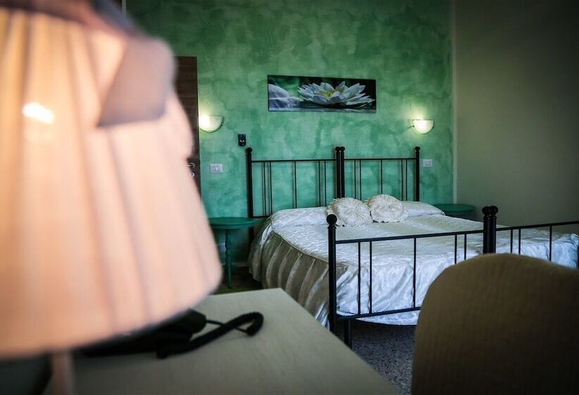 Ausonia Hotel Ristorante