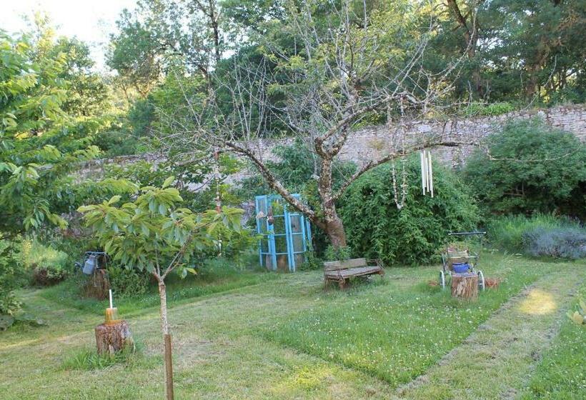 Bed and Breakfast Abbaye De Villelongue