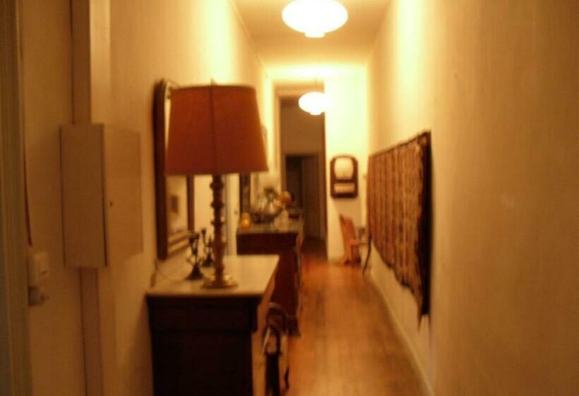 Bed and Breakfast Abbaye De Villelongue