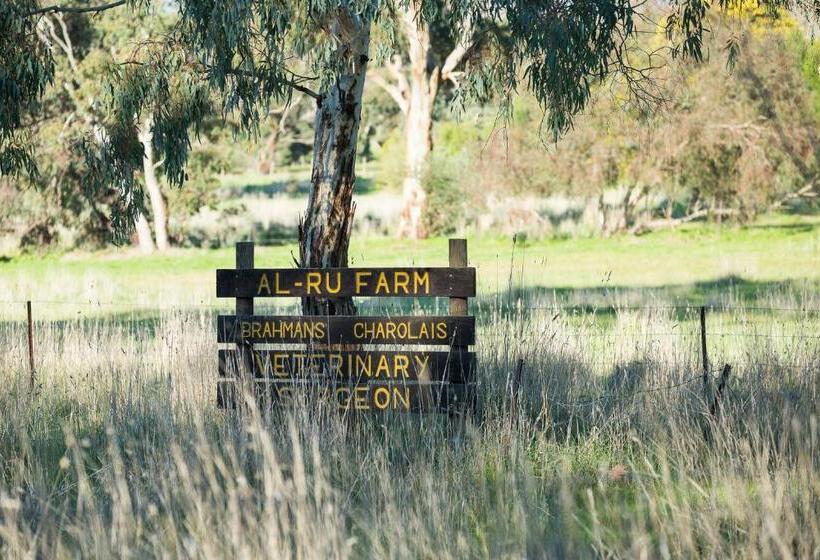 مبيت وإفطار Al Ru Farm