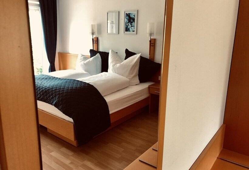 민박 Am Landhaus   Gästezimmer