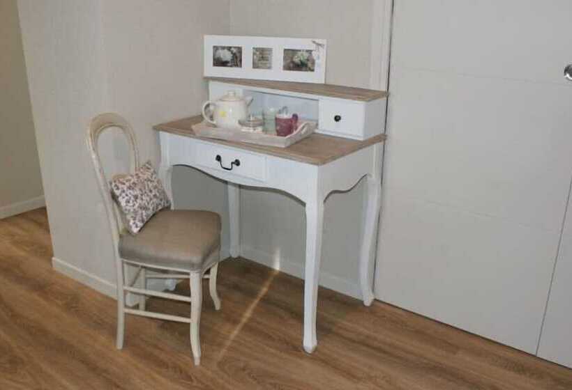 مبيت وإفطار Aux Agapanthes